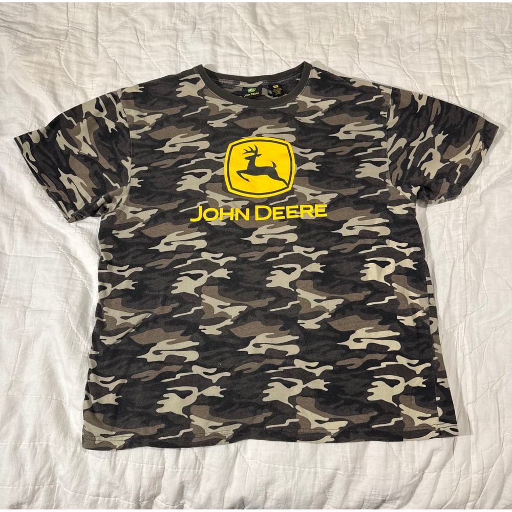 John Deere Mens XL Camo Graphic T-Shirt Ringer Short Sleeve Cotton Camouflage